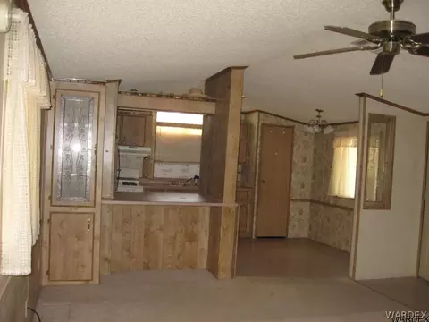 2735 E Ames Ave, Kingman, AZ 86409 photo 8