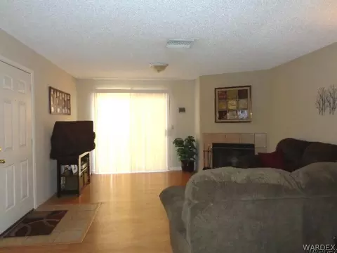 2220 Highpointe Dr 103, Laughlin, NV 89029 photo 2