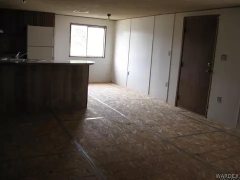 2180 E Packard Ave, Kingman, AZ 86409 photo 5
