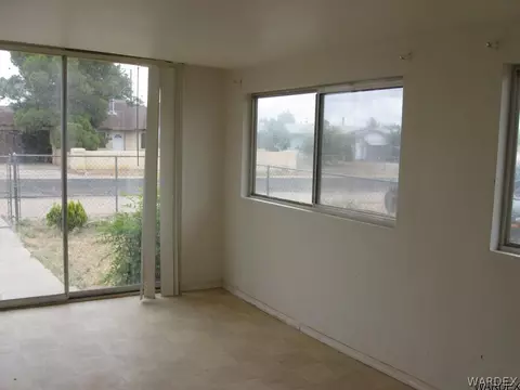 2180 E Packard Ave, Kingman, AZ 86409 photo 9
