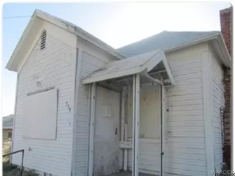 319 E St, Needles, CA 92363 photo 3