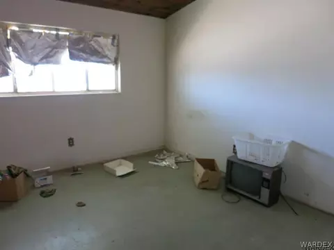 2000 Rio Vis, Needles, CA 92363 photo 4