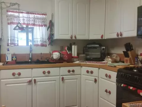 1533 E Devlin Ct, Kingman, AZ 86409 photo 10
