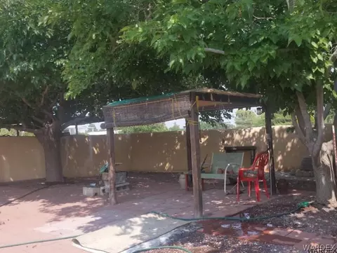 1533 E Devlin Ct, Kingman, AZ 86409 photo 9