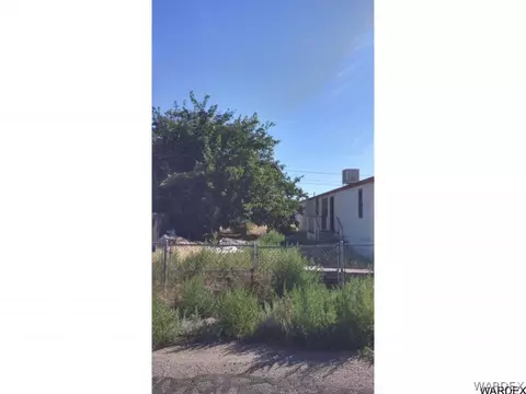 3672 E Oriole Ln, Kingman, AZ 86409 photo 2