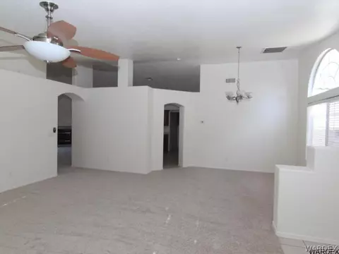 3913 E Ames Ave, Kingman, AZ 86409 photo 6