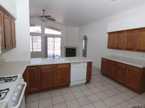 3913 E Ames Ave, Kingman, AZ 86409 photo 13
