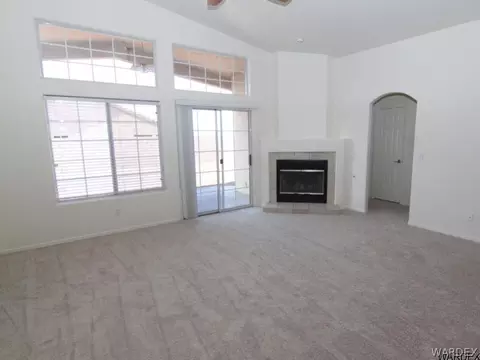 3913 E Ames Ave, Kingman, AZ 86409 photo 9