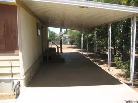 3879 E Shaeffer, Kingman, AZ 86401 photo 7