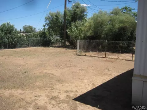 3879 E Shaeffer, Kingman, AZ 86401 photo 5