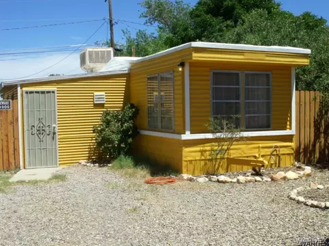 3565 E Warbler Ln, Kingman, AZ 86409 photo 1