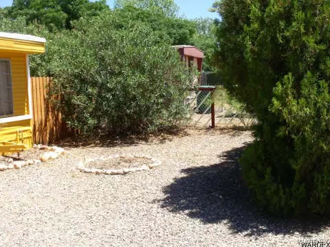 3565 E Warbler Ln, Kingman, AZ 86409 photo 4