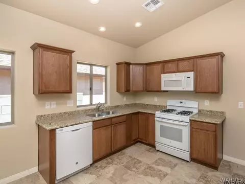 2712 Chambers Ave, Kingman, AZ 86401 photo 14