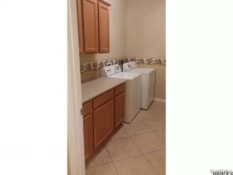 7158 E Stoneaxe Dr, Kingman, AZ 86401 photo 5