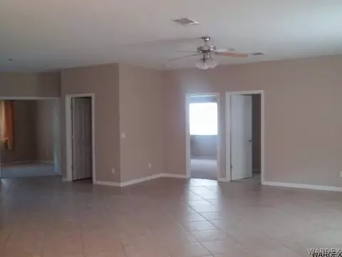 7158 E Stoneaxe Dr, Kingman, AZ 86401 photo 3