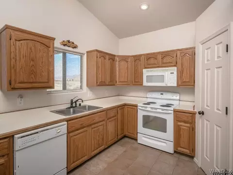 7367 E Superstition Dr, Kingman, AZ 86401 photo 14