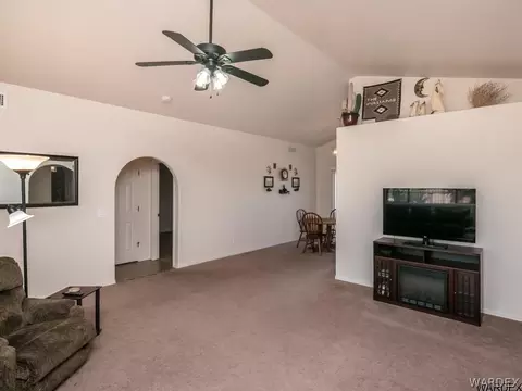 7367 E Superstition Dr, Kingman, AZ 86401 photo 6