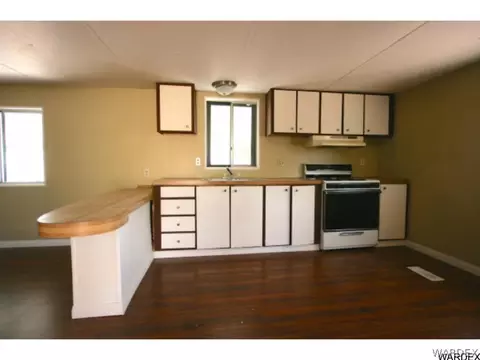 2085 E Neal Ave, Kingman, AZ 86409 photo 6