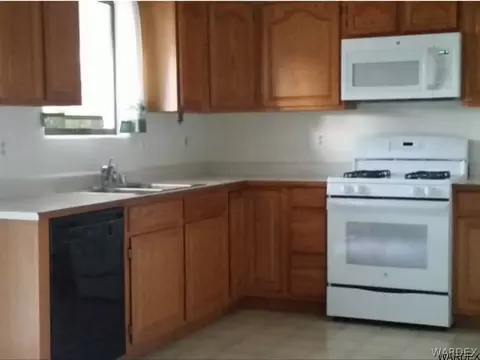 3823 E Lass Ave, Kingman, AZ 86409 photo 10