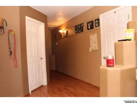 3859 E Ames Ave, Kingman, AZ 86409 photo 4