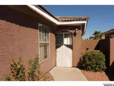 3859 E Ames Ave, Kingman, AZ 86409 photo 2