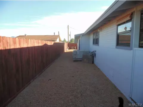 1340 E Mcvicar Ave, Kingman, AZ 86409 photo 11