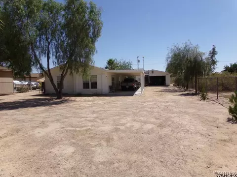 12821 S Coconino Dr, Topock, AZ 86436 photo 1