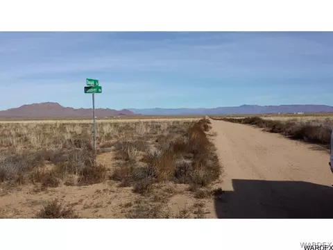 6100 E Indus Rd, Kingman, AZ 86401 photo 14
