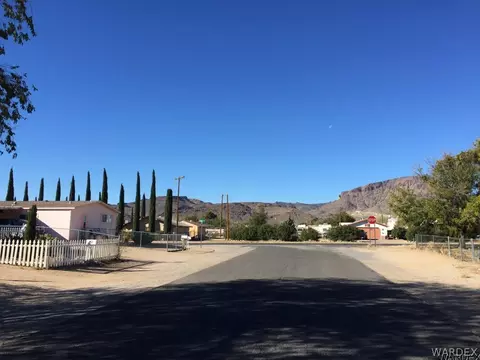 2270 E Ames Ave, Kingman, AZ 86409 photo 5