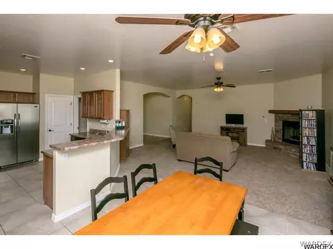 3965 E Mcvicar Ave, Kingman, AZ 86409 photo 9