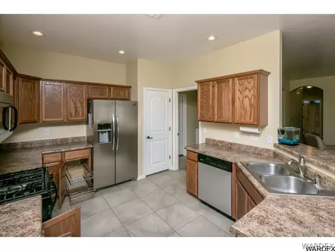 3965 E Mcvicar Ave, Kingman, AZ 86409 photo 3