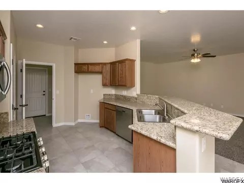 3970 E Mcvicar Ave, Kingman, AZ 86409 photo 6