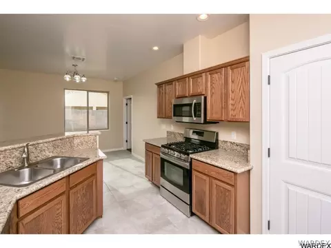 3970 E Mcvicar Ave, Kingman, AZ 86409 photo 5