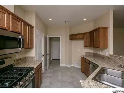 3970 E Mcvicar Ave, Kingman, AZ 86409 photo 4