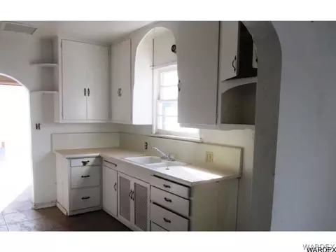 545 California Ave, Needles, CA 92363 photo 5