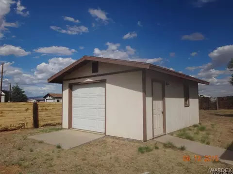 4620 N Patsy Dr, Kingman, AZ 86409 photo 2