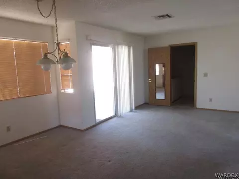 3301 Ocotillo Dr, Laughlin, NV 89029 photo 4