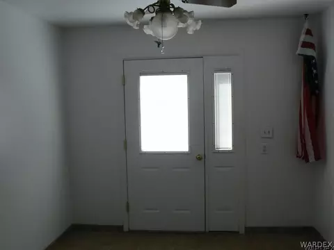 842 E Beverly Ave, Kingman, AZ 86409 photo 5