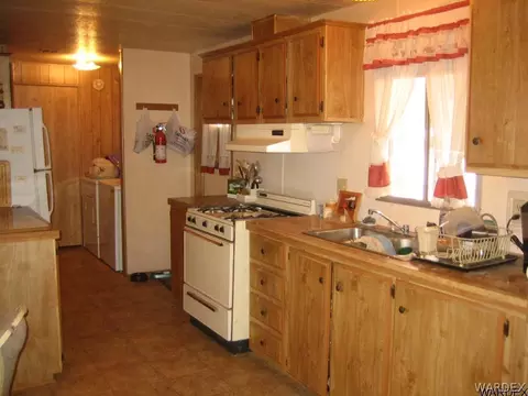 2130 E Lass Ave, Kingman, AZ 86409 photo 7