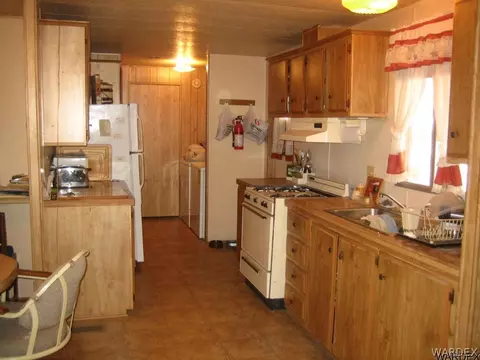 2130 E Lass Ave, Kingman, AZ 86409 photo 6