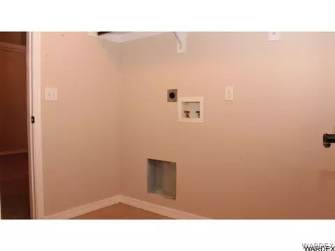 3480 N Apache St, Kingman, AZ 86401 photo 11
