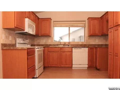 3480 N Apache St, Kingman, AZ 86401 photo 4