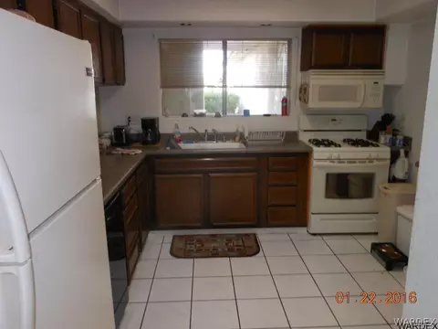 3700 Shaeffer Ave, Kingman, AZ 86409 photo 2