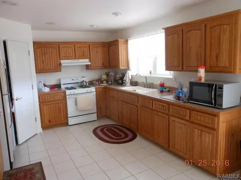 10867 E Deer Meadow Ln, Hackberry, AZ 86411 photo 4