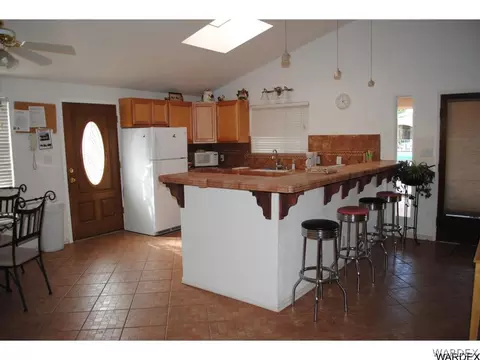 8728 Apache Loop, Parker, AZ 85344 photo 5