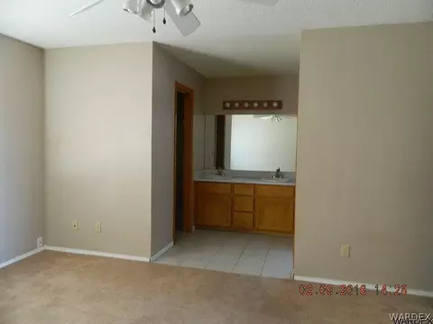 7634 E Larkspur Dr, Kingman, AZ 86401 photo 11