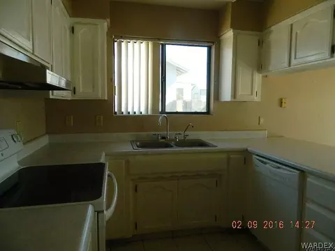 7634 E Larkspur Dr, Kingman, AZ 86401 photo 7