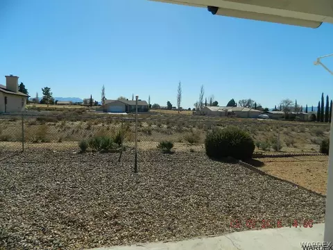 7634 E Larkspur Dr, Kingman, AZ 86401 photo 13