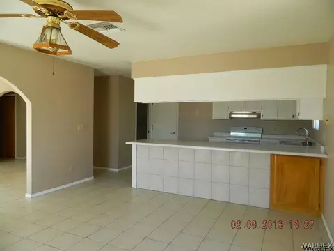 7634 E Larkspur Dr, Kingman, AZ 86401 photo 5