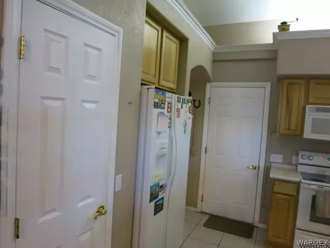 2219 Paseo Del Rey St, Needles, CA 92363 photo 4